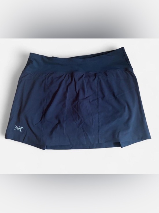 Arc'teryx Dresses & Skirts - Arc'teryx Black Short Skirt Skort Size Small